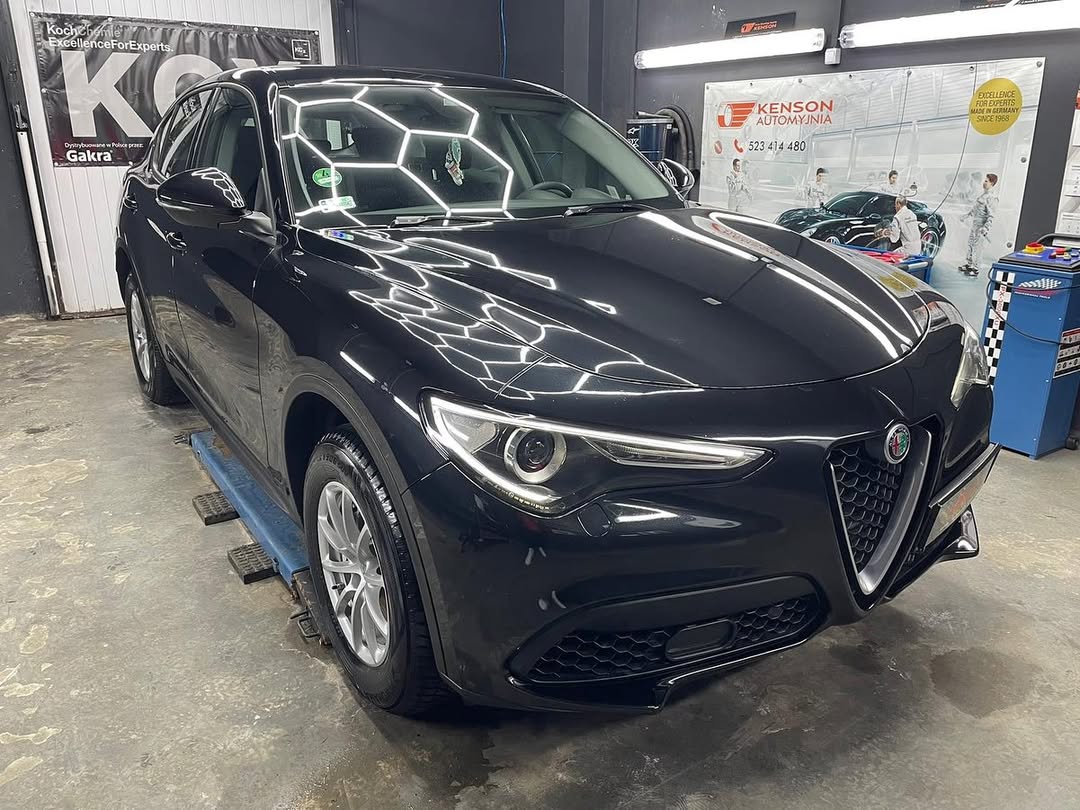 Alfa Romeo Stelvio - zdjęcie 4