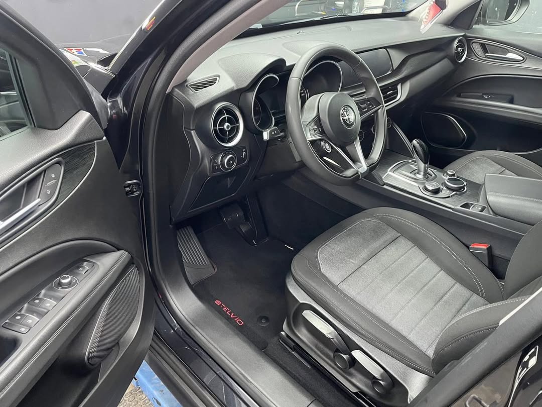 Alfa Romeo Stelvio - zdjęcie 5